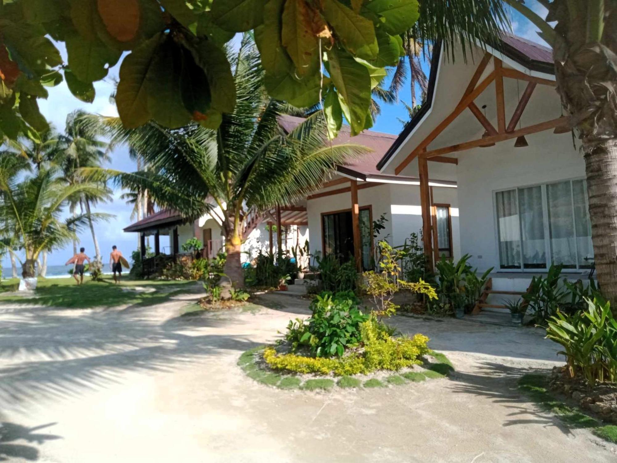 Helmina'S Villas General Luna  Ngoại thất bức ảnh