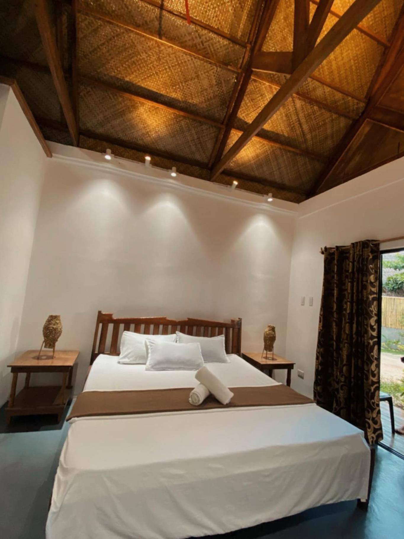 Helmina'S Villas General Luna  Ngoại thất bức ảnh