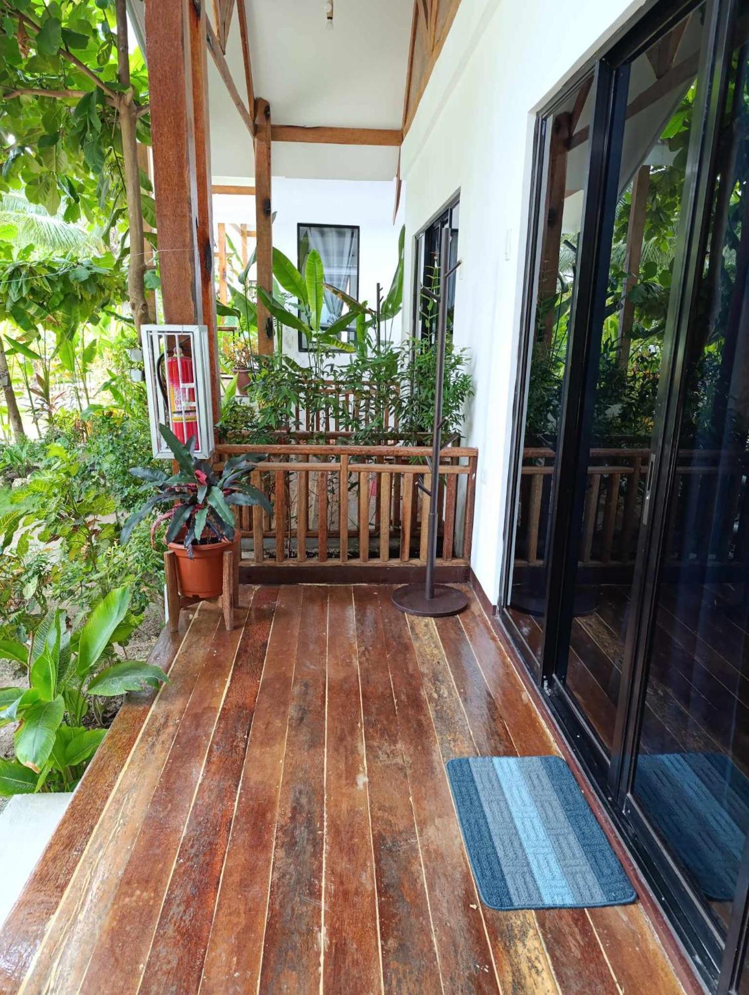 Helmina'S Villas General Luna  Ngoại thất bức ảnh
