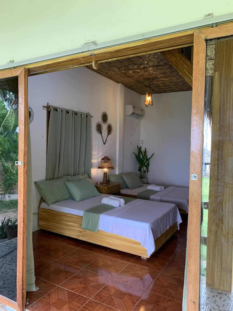 Helmina'S Villas General Luna  Ngoại thất bức ảnh